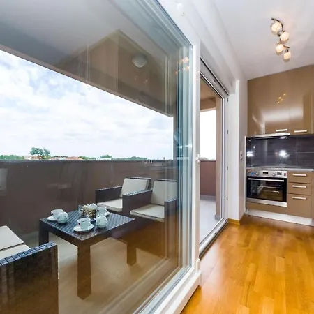 Lipotica - Luxury, With Sea View Apartamento *