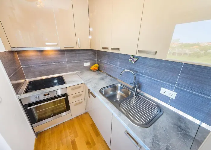 Lipotica - Luxury, With Sea View Nin