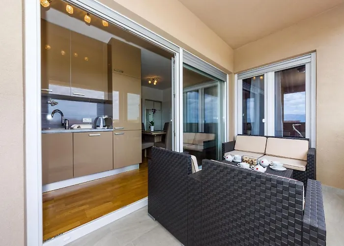 Lipotica - Luxury, With Sea View *